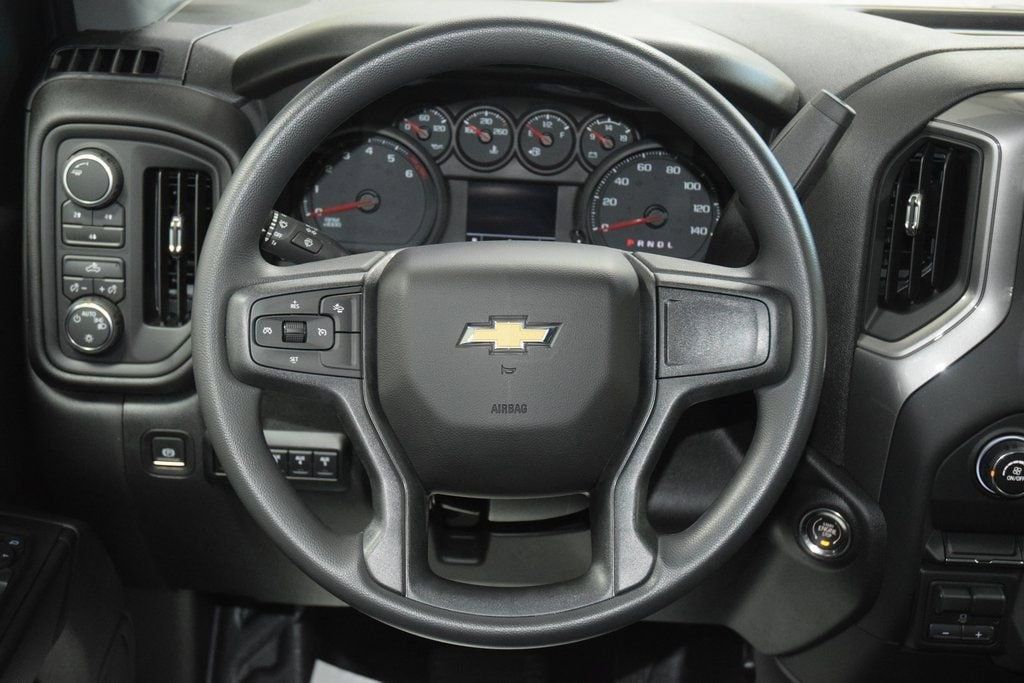 2026 Chevrolet Silverado 3500HD 4WD Crew Cab 172" Work Truck - 23012364 - 28