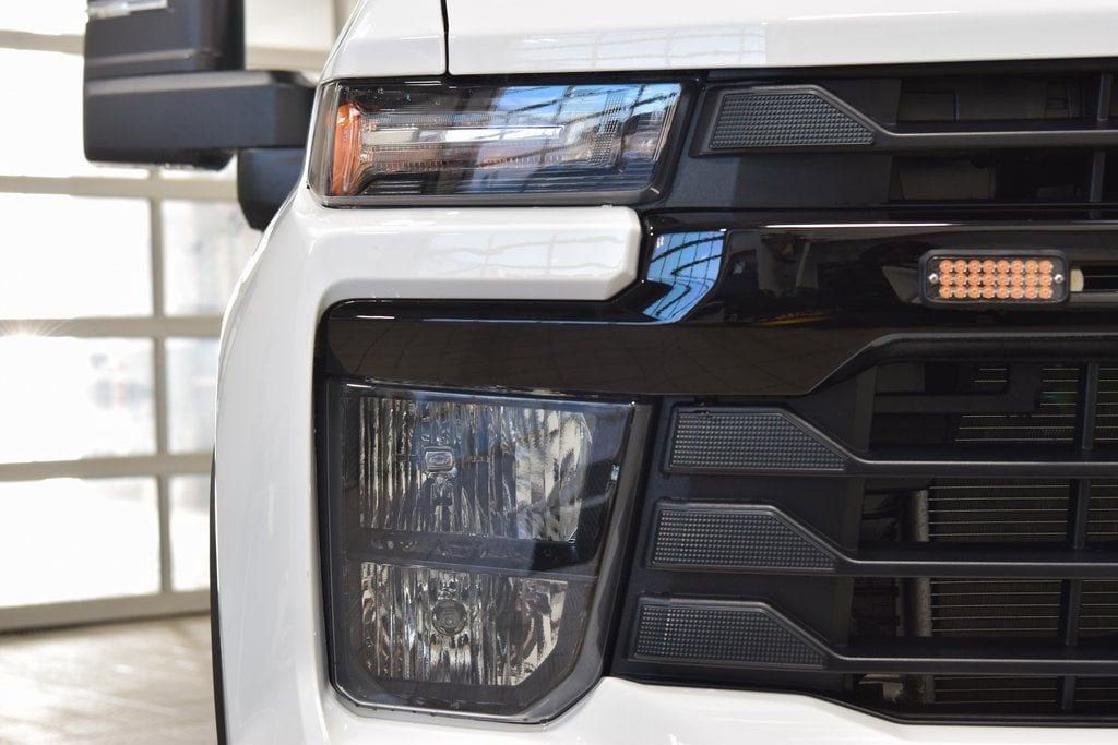 2026 Chevrolet Silverado 3500HD 4WD Crew Cab 172" Work Truck - 23012364 - 6