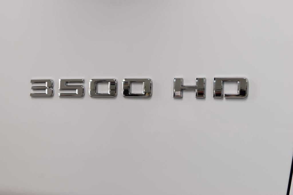 2026 Chevrolet Silverado 3500HD 4WD Crew Cab 172" Work Truck - 23012365 - 11