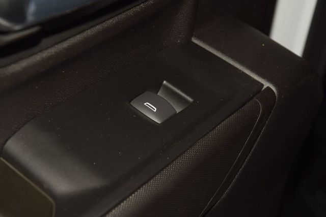 2026 Chevrolet Silverado 3500HD 4WD Crew Cab 172" Work Truck - 23012365 - 38