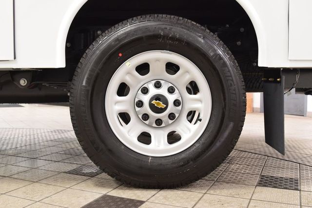 2026 Chevrolet Silverado 3500HD 4WD Crew Cab 172" Work Truck - 23012366 - 16