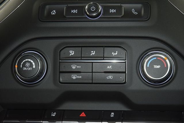 2026 Chevrolet Silverado 3500HD 4WD Crew Cab 172" Work Truck - 23012366 - 22