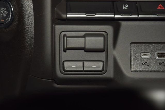 2026 Chevrolet Silverado 3500HD 4WD Crew Cab 172" Work Truck - 23012366 - 23