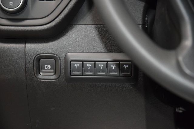 2026 Chevrolet Silverado 3500HD 4WD Crew Cab 172" Work Truck - 23012366 - 27