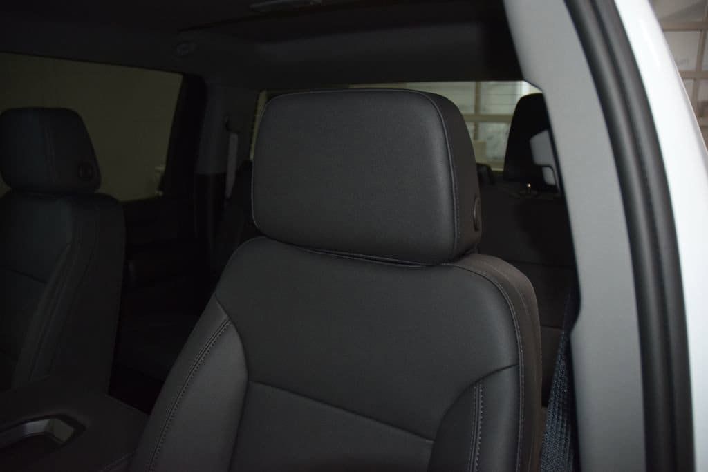 2026 Chevrolet Silverado 3500HD 4WD Crew Cab 172" Work Truck - 23012366 - 31