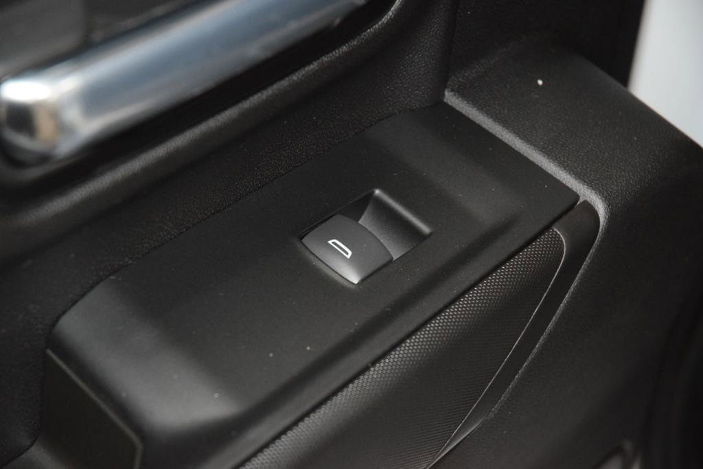 2026 Chevrolet Silverado 3500HD 4WD Crew Cab 172" Work Truck - 23012366 - 35