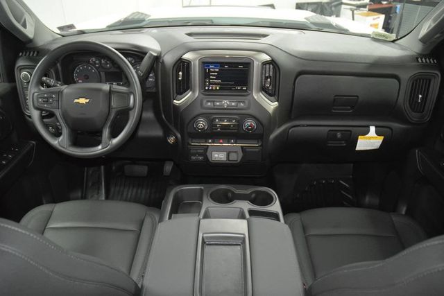 2026 Chevrolet Silverado 3500HD 4WD Crew Cab 172" Work Truck - 23012371 - 23