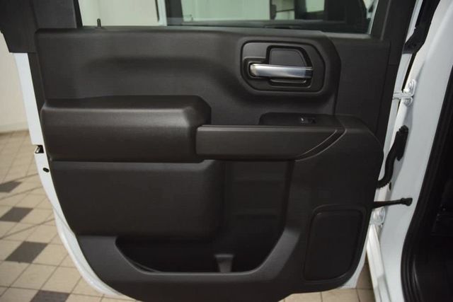 2026 Chevrolet Silverado 3500HD 4WD Crew Cab 172" Work Truck - 23012371 - 37