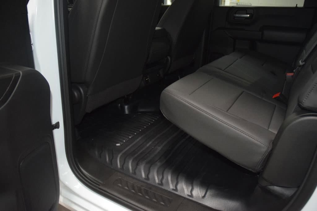 2026 Chevrolet Silverado 3500HD 4WD Crew Cab 172" Work Truck - 23012373 - 29