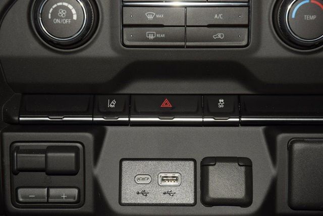 2026 Chevrolet Silverado 3500HD 4WD Crew Cab 172" Work Truck - 23012376 - 23