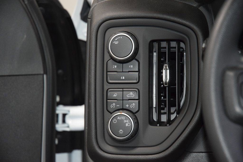 2026 Chevrolet Silverado 3500HD 4WD Crew Cab 172" Work Truck - 23012376 - 26