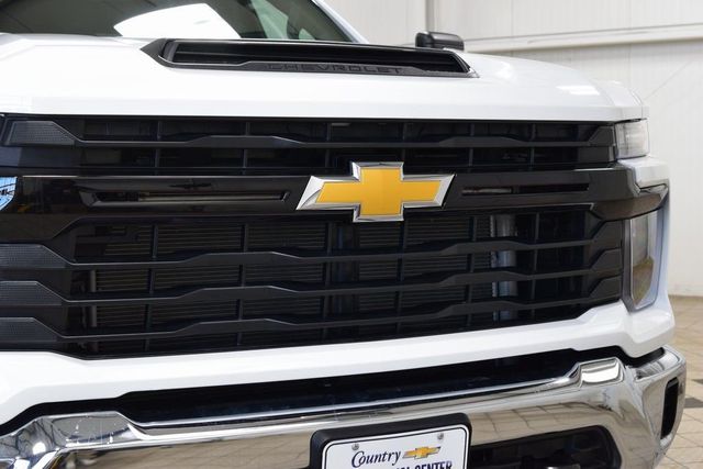 2026 Chevrolet Silverado 3500HD 4WD Crew Cab 172" Work Truck - 23012376 - 4