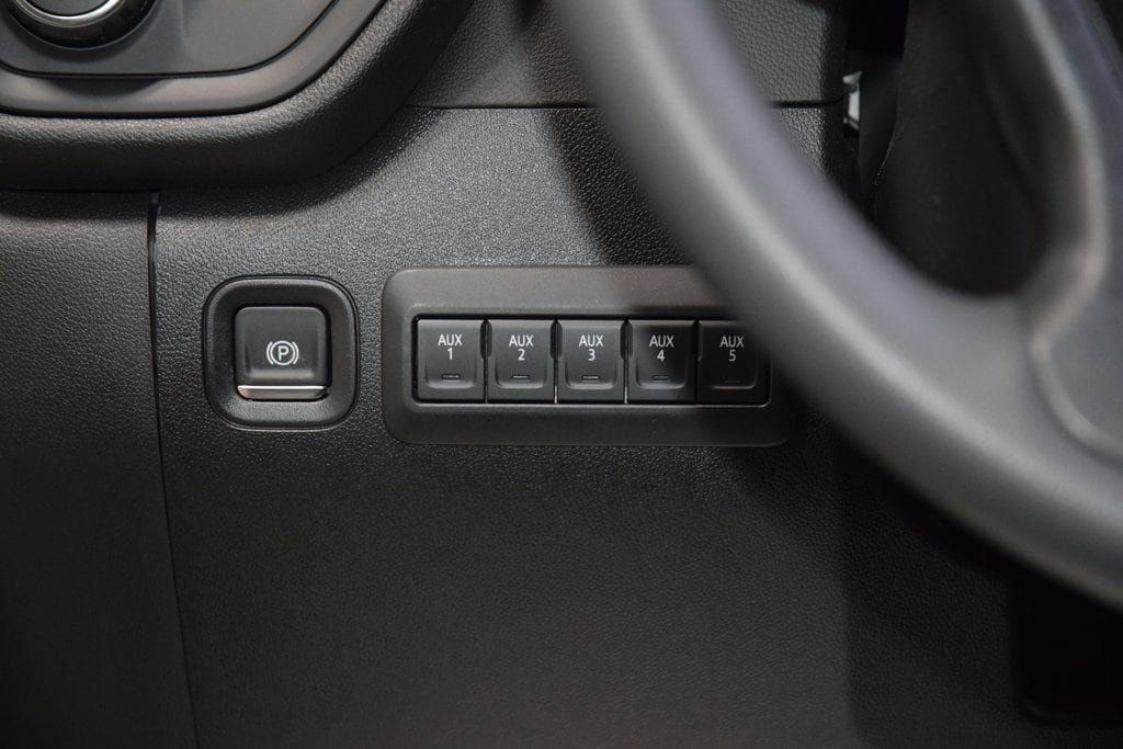 2026 Chevrolet Silverado 3500HD 4WD Crew Cab 172" Work Truck - 23012377 - 26