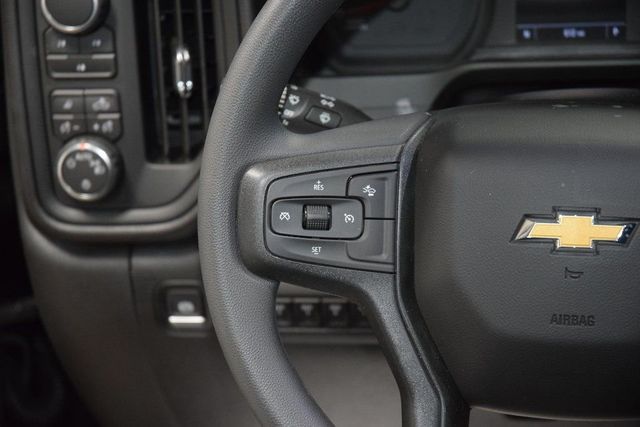 2026 Chevrolet Silverado 3500HD 4WD Crew Cab 172" Work Truck - 23012377 - 28