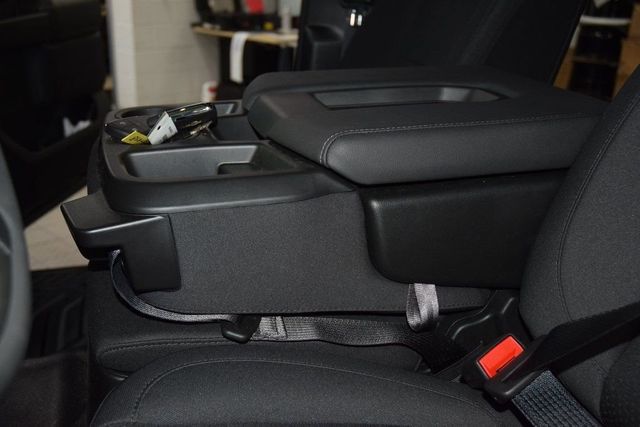 2026 Chevrolet Silverado 3500HD 4WD Crew Cab 172" Work Truck - 23012377 - 31