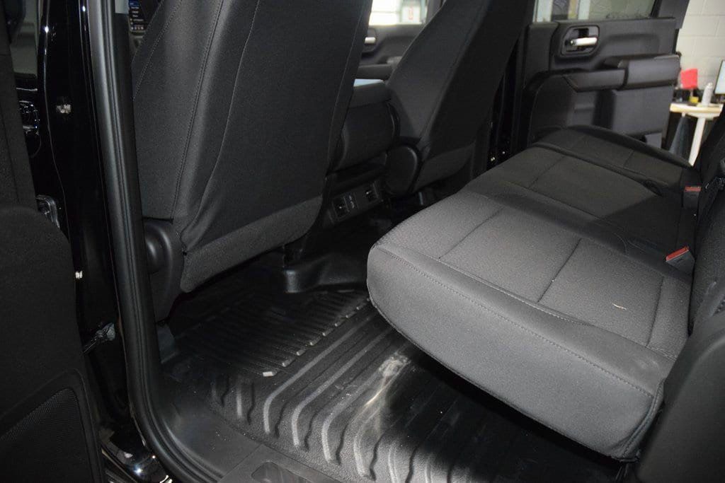 2026 Chevrolet Silverado 3500HD 4WD Crew Cab 172" Work Truck - 23012377 - 32