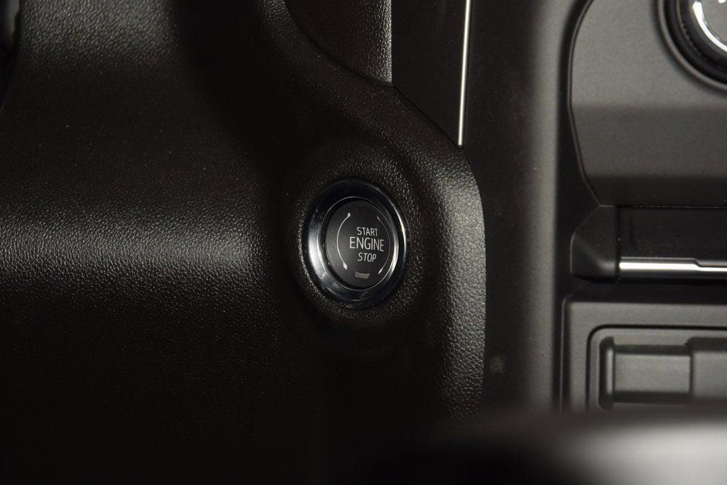 2026 Chevrolet Silverado 3500HD 4WD Crew Cab 172" Work Truck - 23012389 - 22