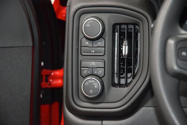 2026 Chevrolet Silverado 3500HD 4WD Crew Cab 172" Work Truck - 23012389 - 23