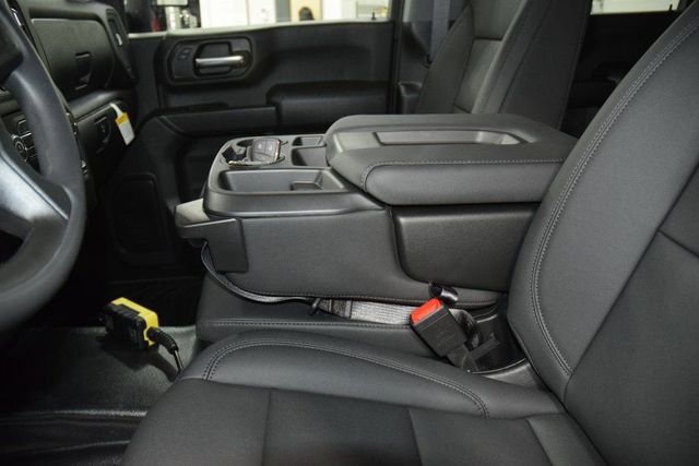 2026 Chevrolet Silverado 3500HD 4WD Crew Cab 172" Work Truck - 23012389 - 29