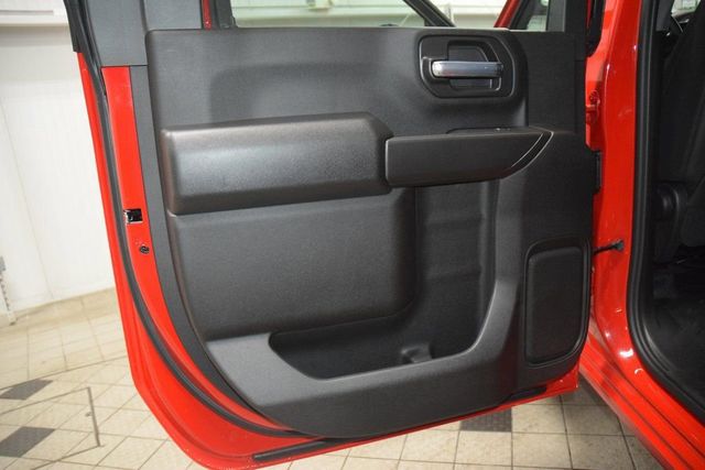 2026 Chevrolet Silverado 3500HD 4WD Crew Cab 172" Work Truck - 23012389 - 31