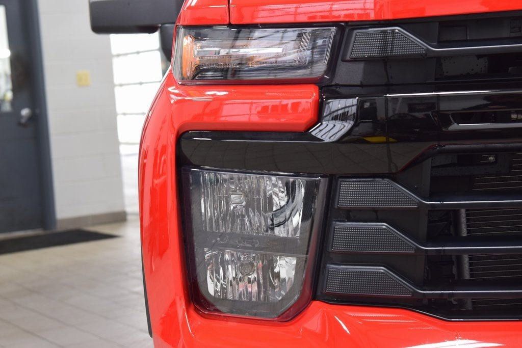 2026 Chevrolet Silverado 3500HD 4WD Crew Cab 172" Work Truck - 23012389 - 5