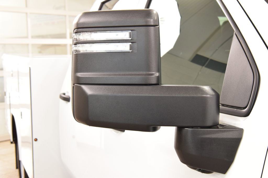 2026 Chevrolet Silverado 3500HD 4WD Crew Cab 172" Work Truck - 23012393 - 11