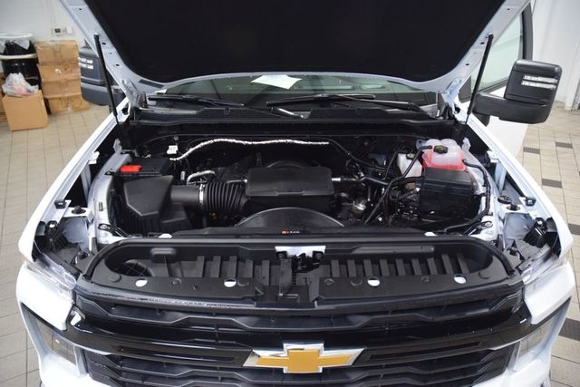 2026 Chevrolet Silverado 3500HD 4WD Crew Cab 172" Work Truck - 23012393 - 18