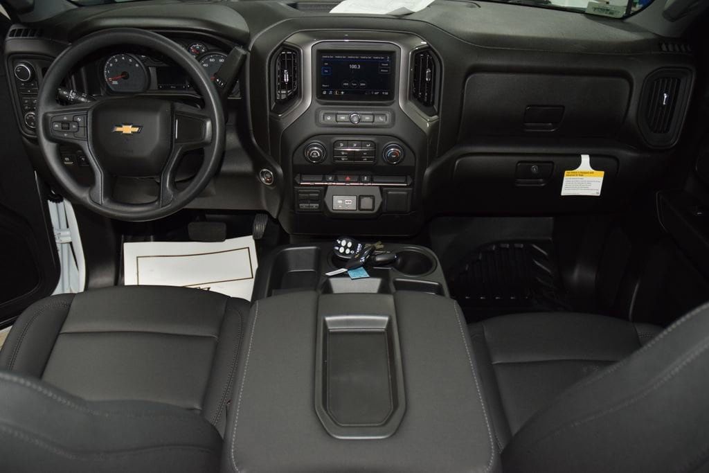 2026 Chevrolet Silverado 3500HD 4WD Crew Cab 172" Work Truck - 23012393 - 21