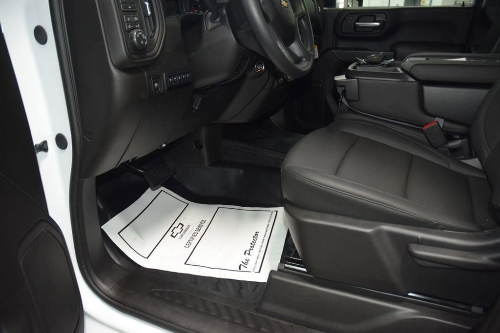 2026 Chevrolet Silverado 3500HD 4WD Crew Cab 172" Work Truck - 23012393 - 31