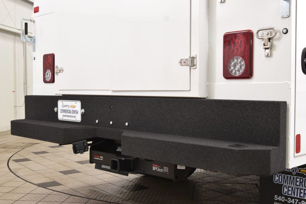 2026 Chevrolet Silverado 3500HD 4WD Crew Cab 172" Work Truck - 23012396 - 16