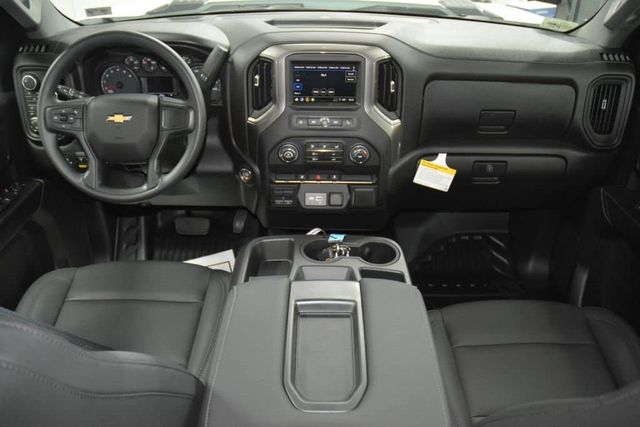 2026 Chevrolet Silverado 3500HD 4WD Crew Cab 172" Work Truck - 23012396 - 22