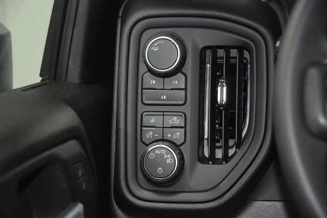 2026 Chevrolet Silverado 3500HD 4WD Crew Cab 172" Work Truck - 23012396 - 28