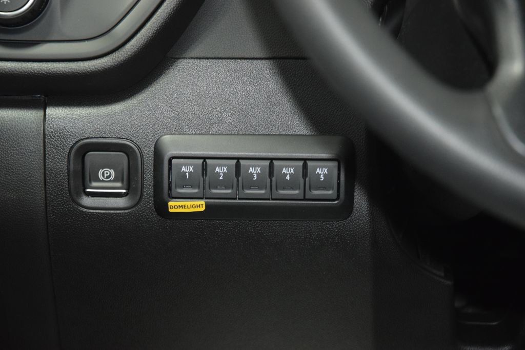 2026 Chevrolet Silverado 3500HD 4WD Crew Cab 172" Work Truck - 23012396 - 29