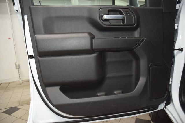 2026 Chevrolet Silverado 3500HD 4WD Crew Cab 172" Work Truck - 23012396 - 38