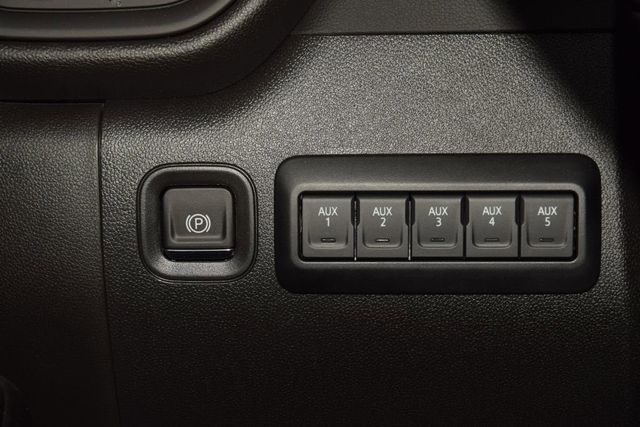 2026 Chevrolet Silverado 3500HD 4WD Crew Cab 172" Work Truck - 23016122 - 29