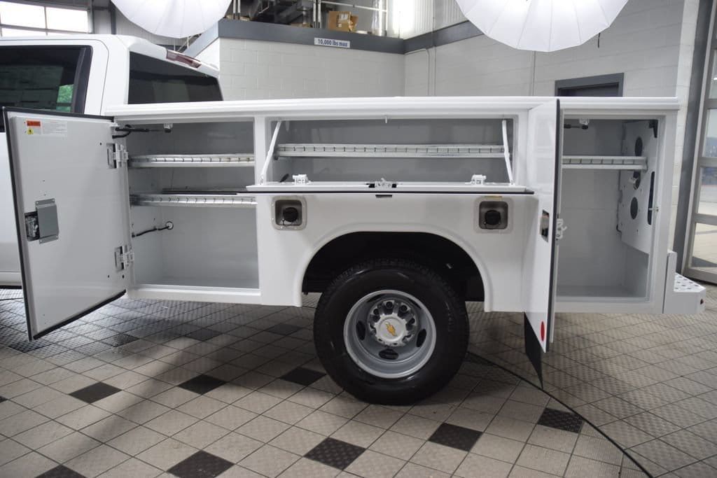 2026 Chevrolet Silverado 3500HD 4WD Crew Cab 172" Work Truck - 23038088 - 39