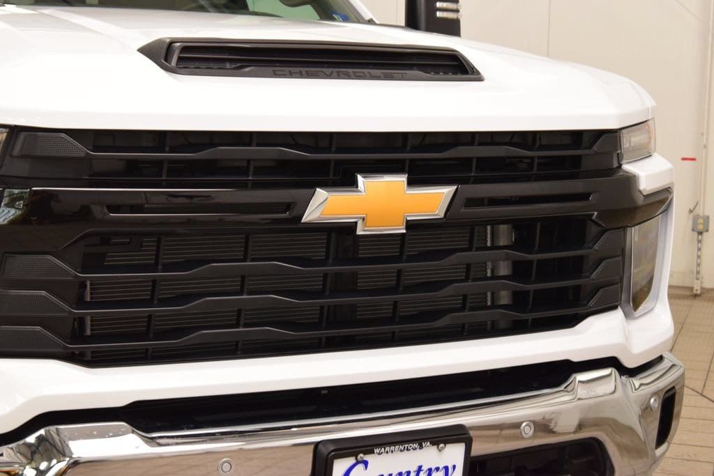 2026 Chevrolet Silverado 3500HD 4WD Crew Cab 172" Work Truck - 23040835 - 10