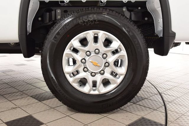2026 Chevrolet Silverado 3500HD 4WD Crew Cab 172" Work Truck - 23040835 - 26