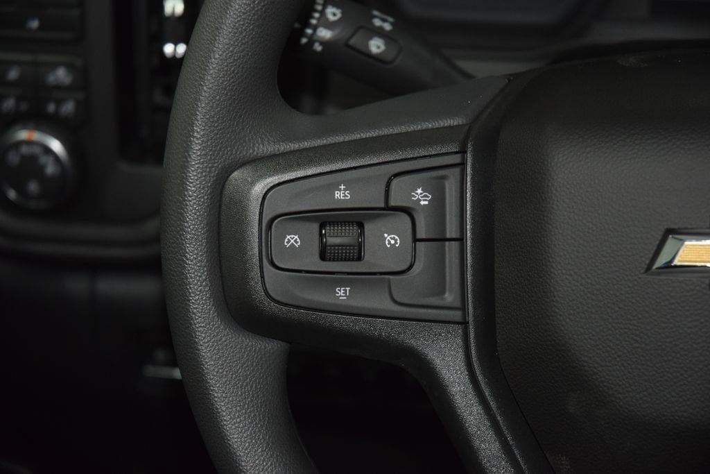 2026 Chevrolet Silverado 3500HD 4WD Crew Cab 172" Work Truck - 23040835 - 37
