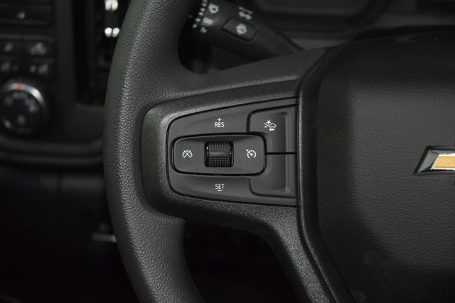 2026 Chevrolet Silverado 3500HD 4WD Crew Cab 172" Work Truck - 23040835 - 37