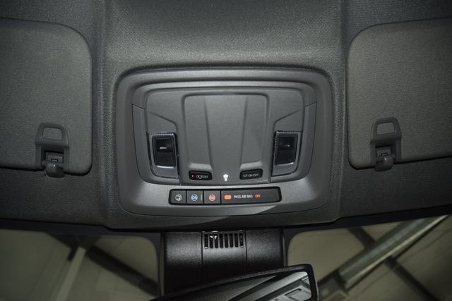 2026 Chevrolet Silverado 3500HD 4WD Crew Cab 172" Work Truck - 23040835 - 47