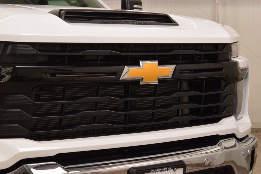 2026 Chevrolet Silverado 3500HD 4WD Crew Cab 172" Work Truck - 23051458 - 10