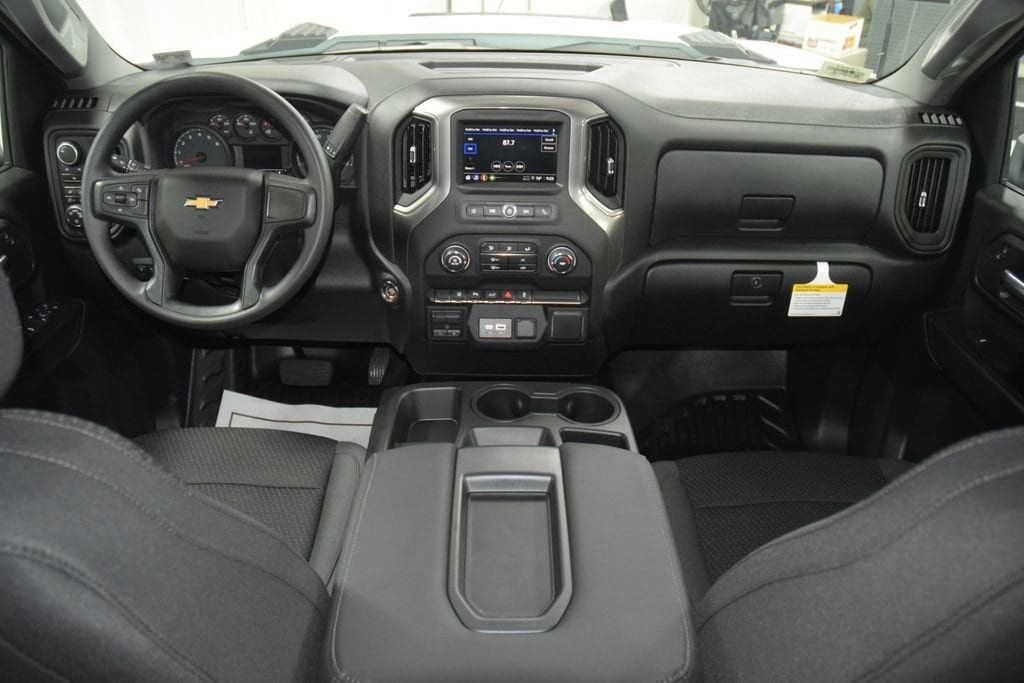 2026 Chevrolet Silverado 3500HD 4WD Crew Cab 172" Work Truck - 23051458 - 30