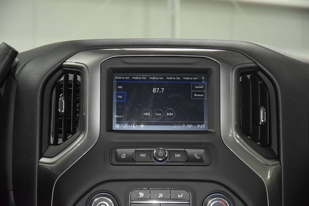 2026 Chevrolet Silverado 3500HD 4WD Crew Cab 172" Work Truck - 23051458 - 31
