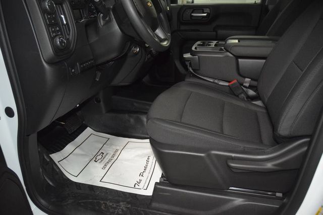 2026 Chevrolet Silverado 3500HD 4WD Crew Cab 172" Work Truck - 23051458 - 39