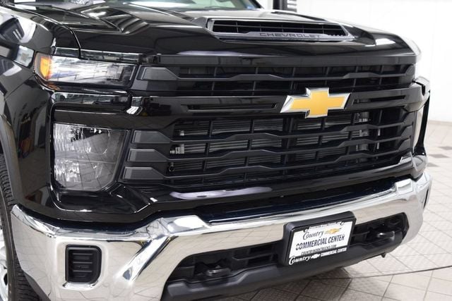 2026 Chevrolet Silverado 3500HD 4WD Crew Cab 172" Work Truck - 23055229 - 7