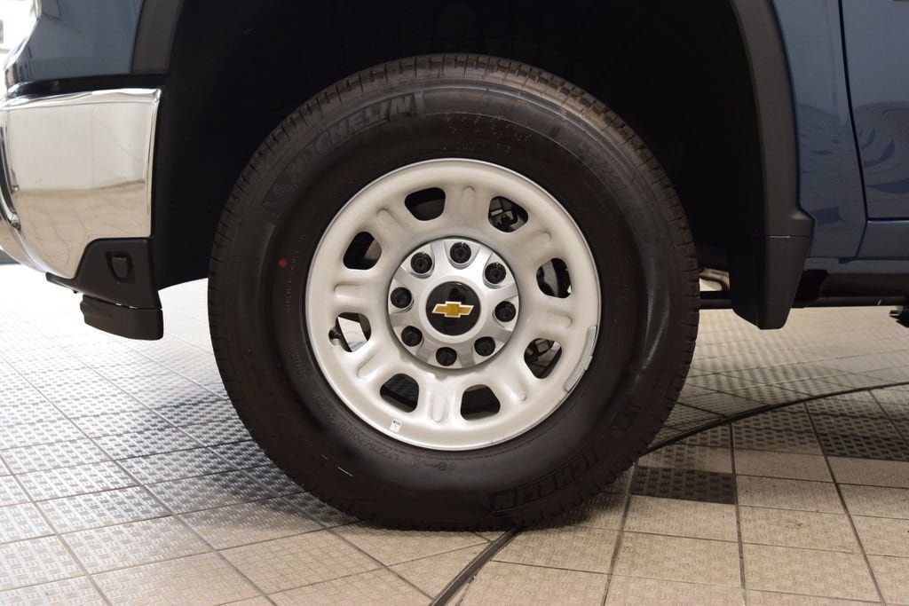 2026 Chevrolet Silverado 3500HD 4WD Crew Cab 172" Work Truck - 23055230 - 21