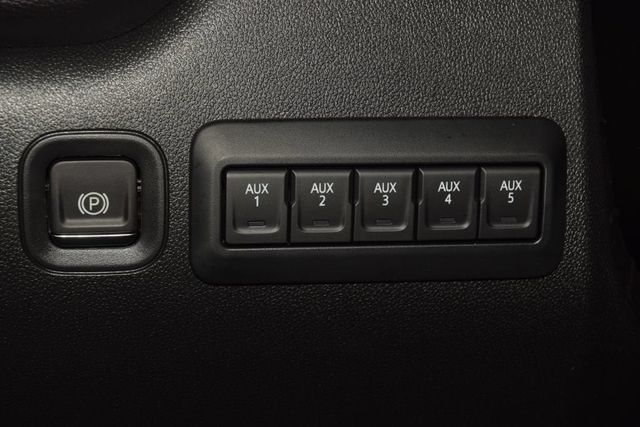 2026 Chevrolet Silverado 3500HD 4WD Crew Cab 172" Work Truck - 23055230 - 29