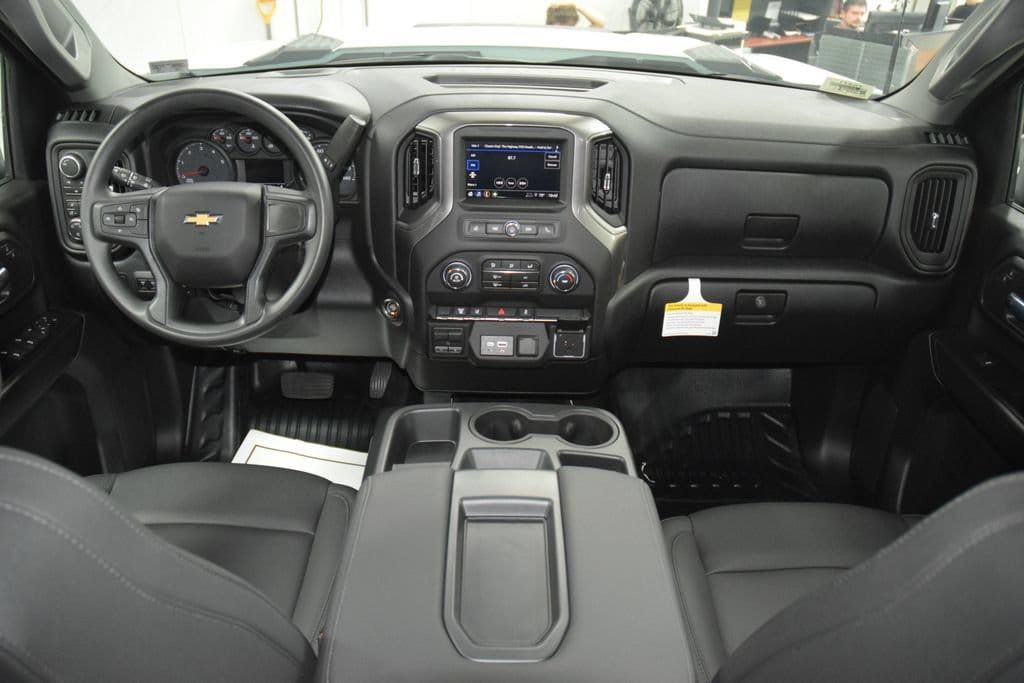 2026 Chevrolet Silverado 3500HD 4WD Crew Cab 172" Work Truck - 23055231 - 23