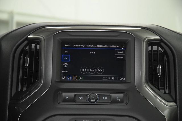 2026 Chevrolet Silverado 3500HD 4WD Crew Cab 172" Work Truck - 23055231 - 25